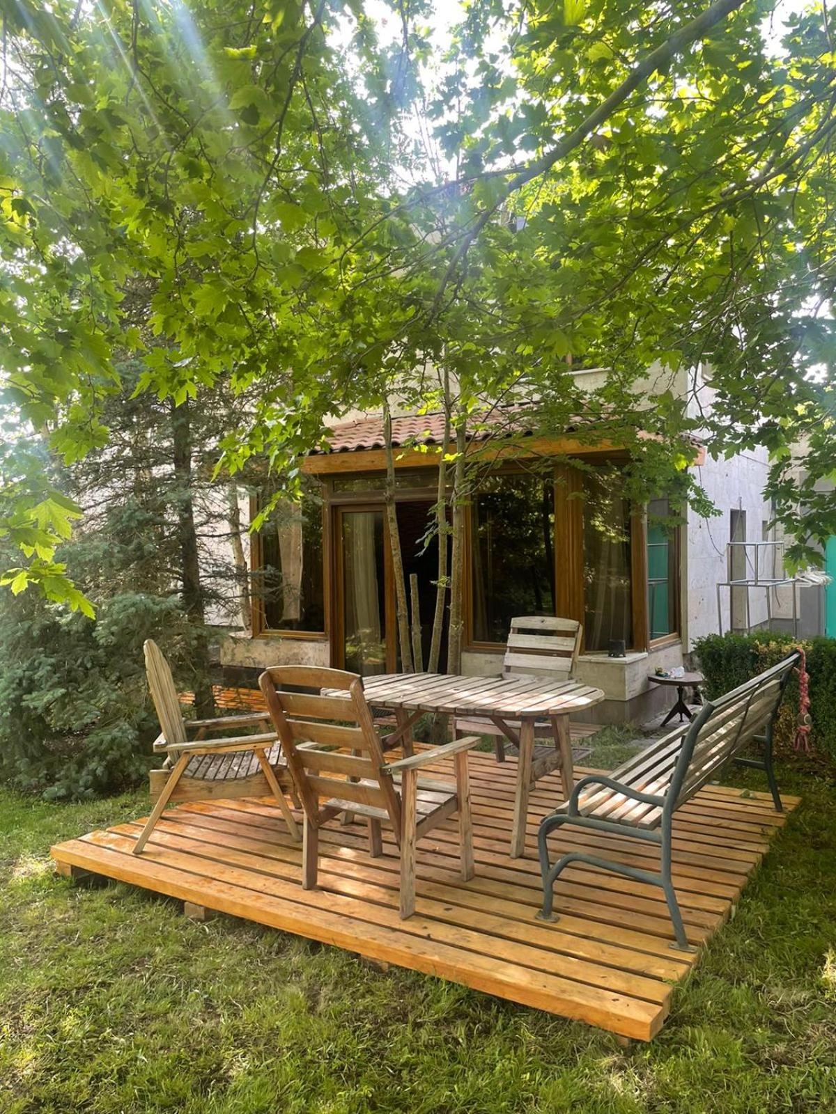 X Hotel Jerevan Eksteriør bilde